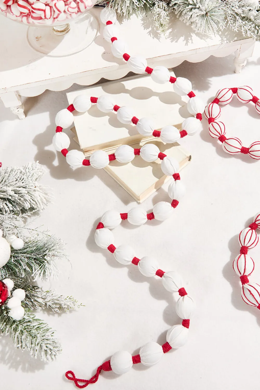 Decorator's Warehouse 5' Ball Garland > Christmas Decor|60"