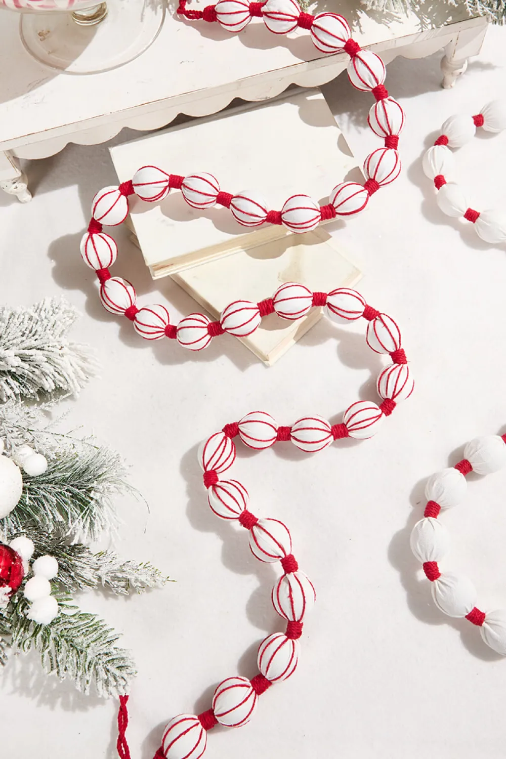 Decorator's Warehouse 5' Ball Garland > Christmas Decor|60"