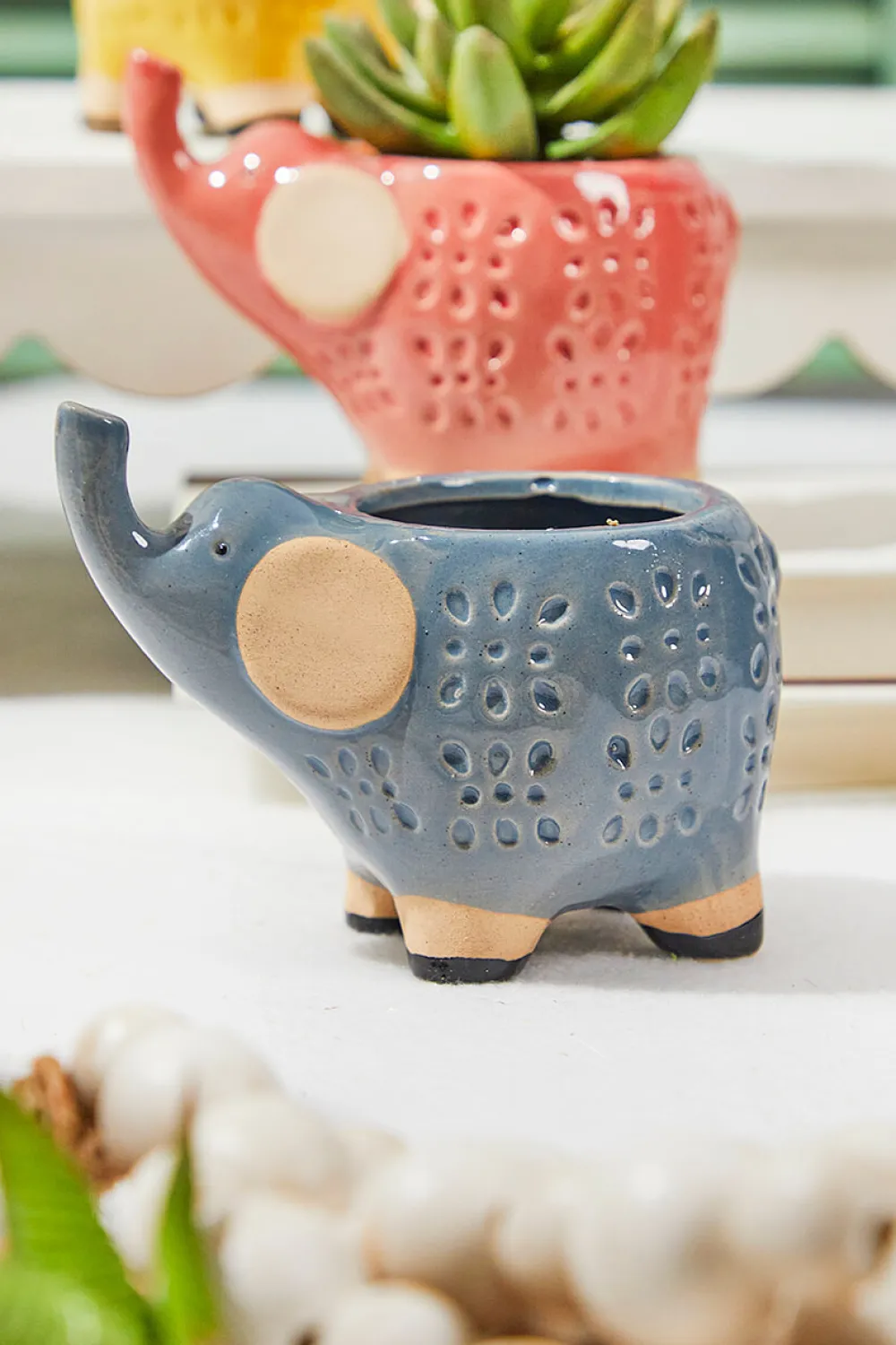 Decorator's Warehouse 5" Ceramic Elephant Planter Set of 3 > Christmas Decor|Spring Decor