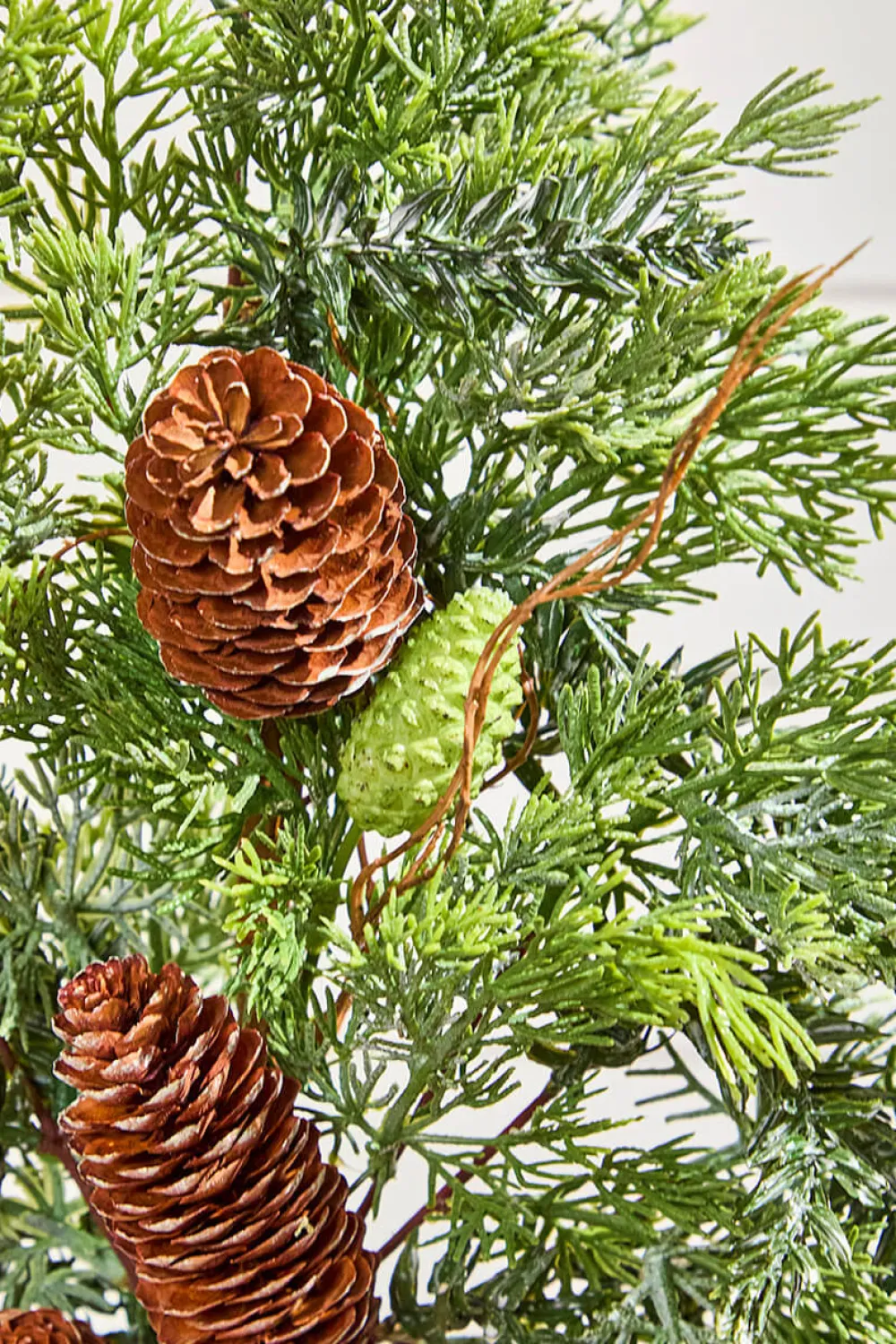 Decorator's Warehouse 26" Christmas Pinecone Spray > Natural Greenery|Christmas Sprays