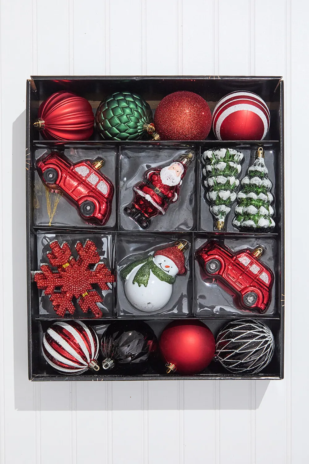 Decorator's Warehouse Christmas Shatterproof 25 Piece Assortment - Red, Green, White > Boxed Sets|Christmas Decor