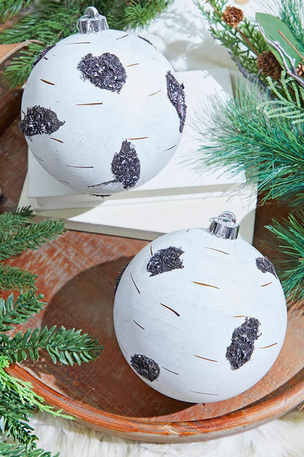 Decorator's Warehouse 15 Cm Birch Ball Christmas Ornaments-Set of 2 > Boxed Sets|Christmas Decor