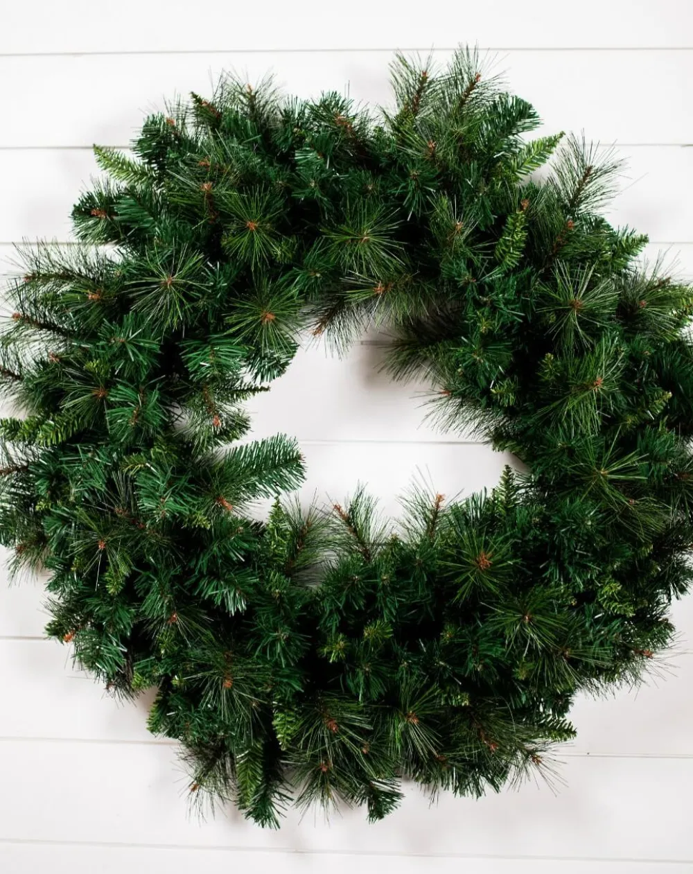 Decorator's Warehouse 36” Deluxe Belgium Wreath > Christmas Wreaths|Christmas Decor