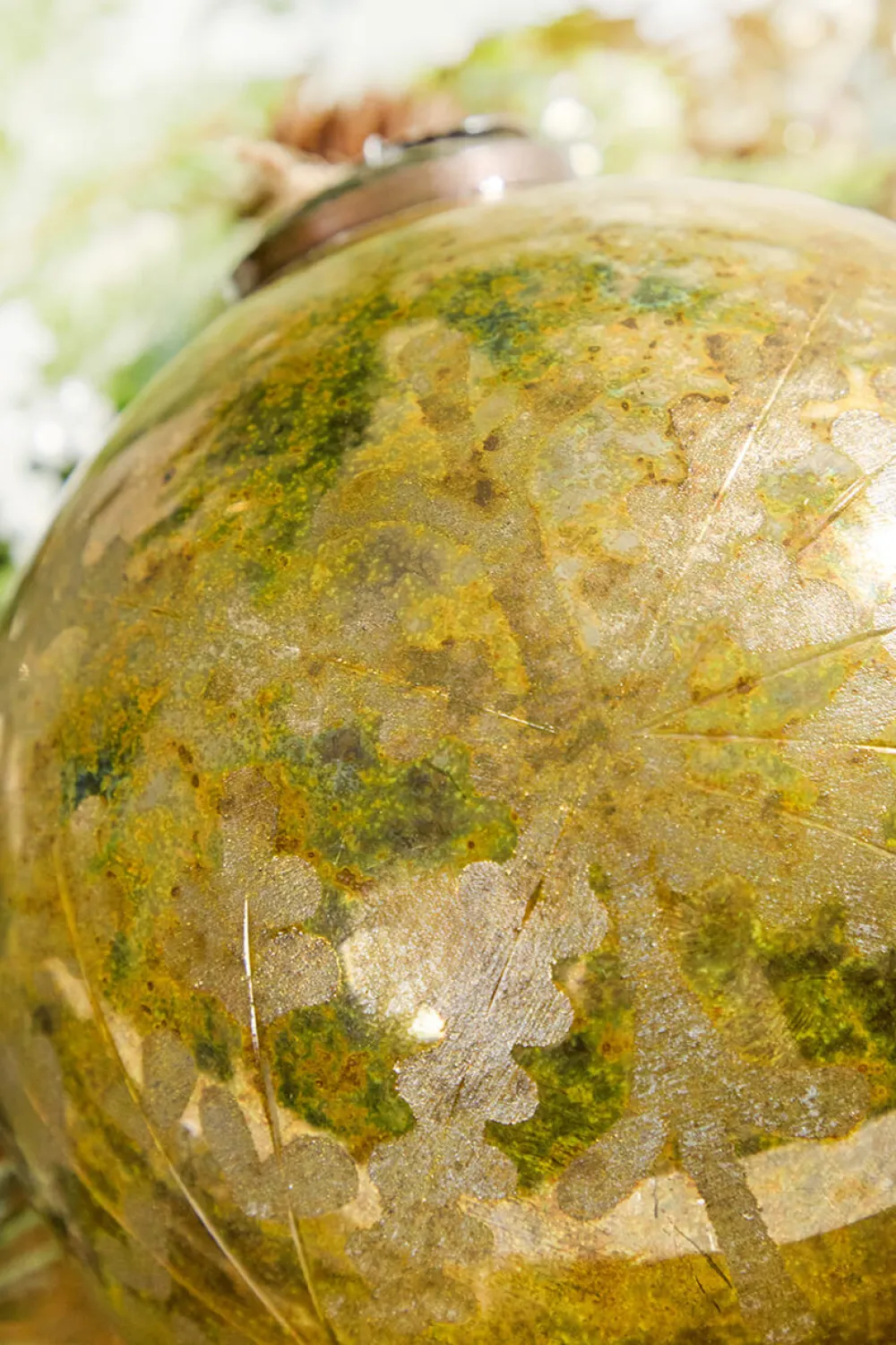 Decorator's Warehouse 6" Etched Brilliant Gold Ball Ornament > Christmas Decor|Natural Elegance