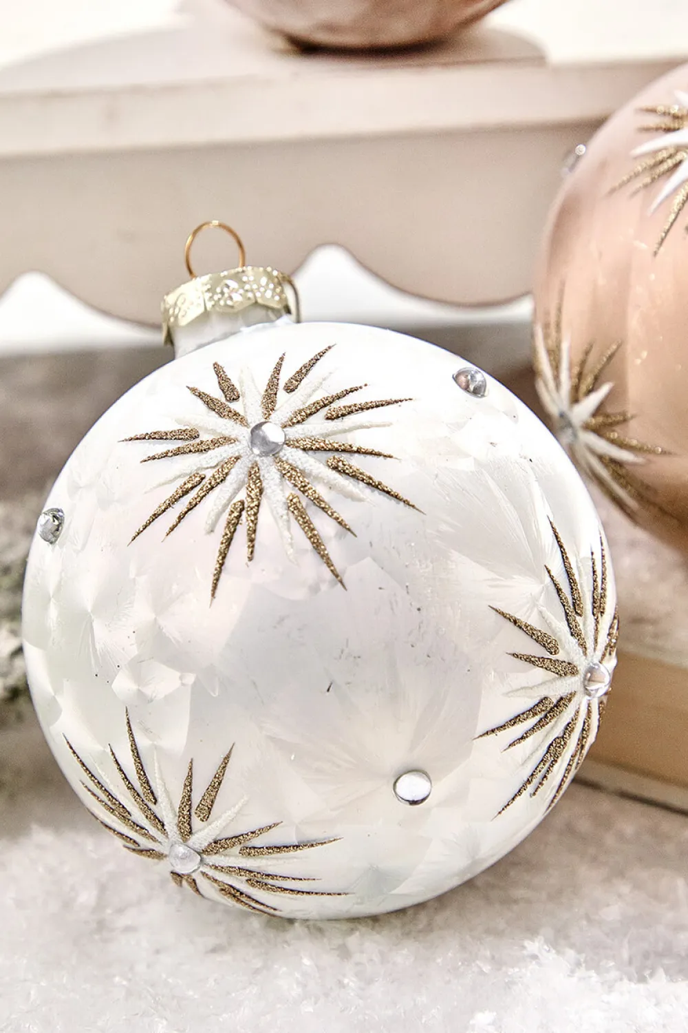 Decorator's Warehouse 5" Frosted Starburst Glass Ornament > Christmas Decor|Natural Elegance