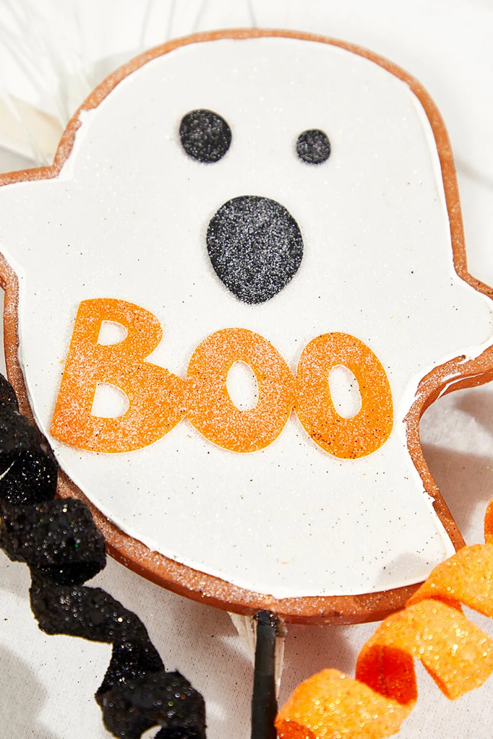 Decorator's Warehouse 25" Ghost Boo Cookie Spray > Halloween|Halloween