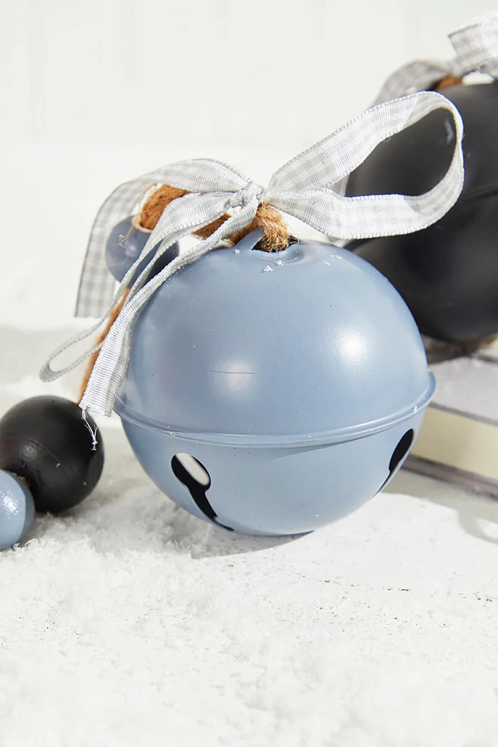 Decorator's Warehouse 3" Holiday / Bell Ornament > Christmas Ornaments|Christmas Ornaments