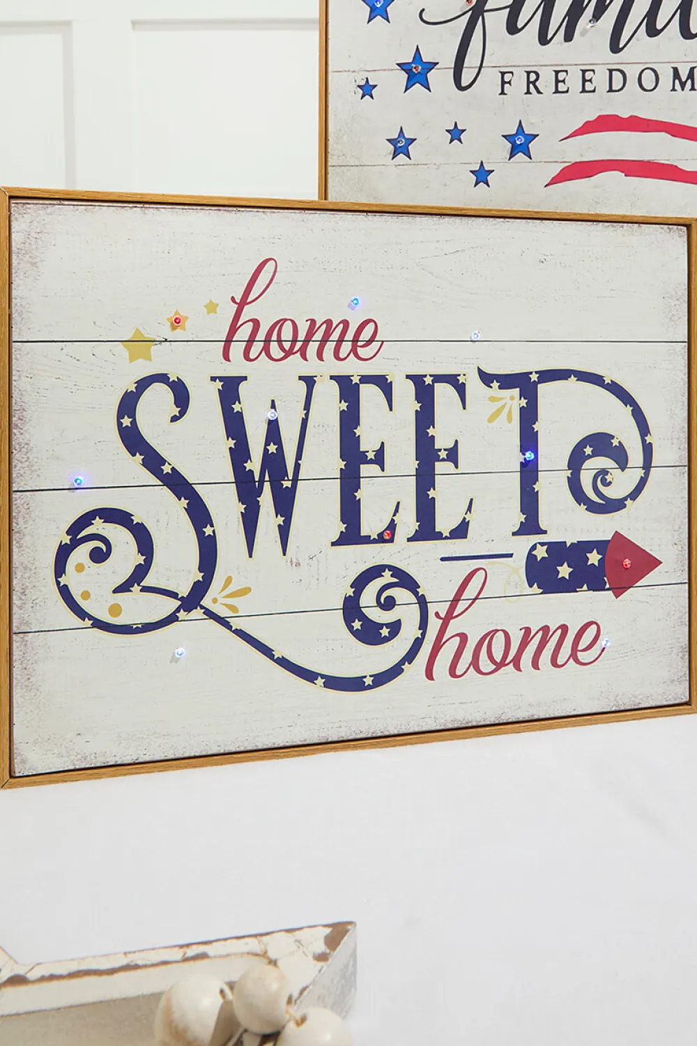 Decorator's Warehouse 15.75"L B/O Lighted Wood Americana Wall Sign > Patriotic Decor|Patriotic Decor