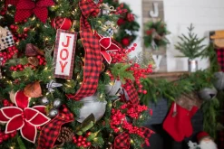 Decorator's Warehouse 9.4” L Buffalo Check Wood Holiday Sign > Farmhouse|Christmas Decor