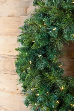 Decorator's Warehouse 36" LED Belgium (Warm White) > Outdoor Lighting|Christmas Wreaths