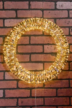 Decorator's Warehouse 1.6' LED Wreath - 600L > Outdoor Decor|Outdoor Decor