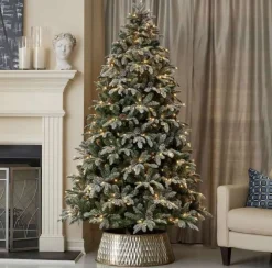 Decorator's Warehouse 7.5' Lexington Fir Tree with 500 Warm White LED Lights > Christmas Decor|Flocked Or White