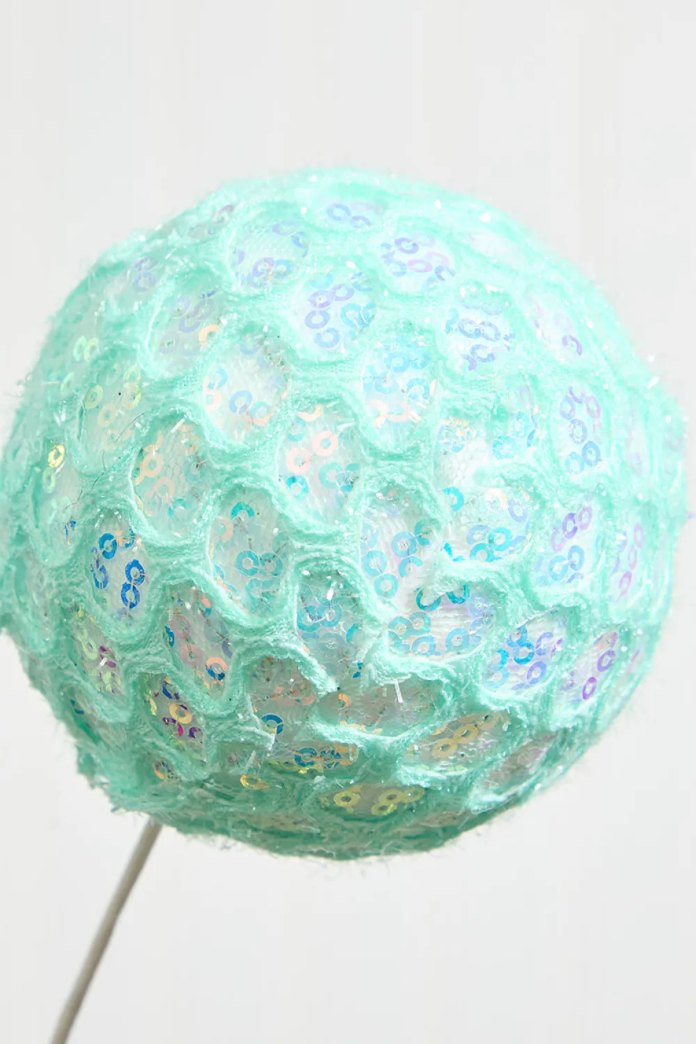 Decorator's Warehouse 25" Mesh Ball Spray > Santa'S Sweet Shoppe|Christmas Sprays