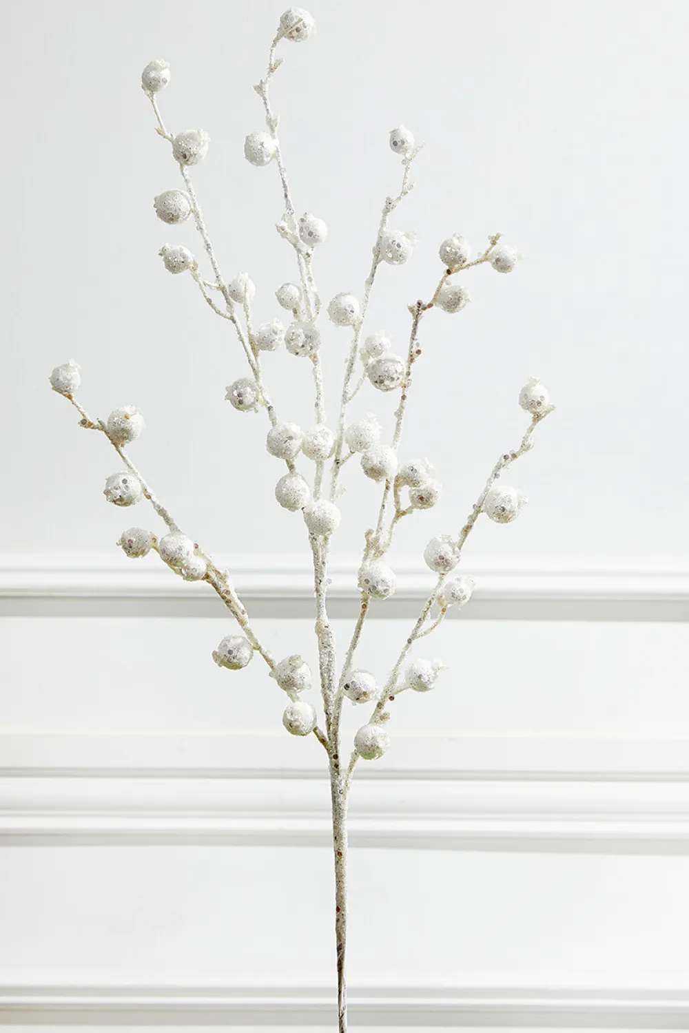 Decorator's Warehouse 30” Mini Pomegranate Glitter Spray - White > White Christmas|Sugar & Spice