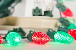 Decorator's Warehouse 500' Outdoor Christmas Lighting Kit - Red/Green > Outdoor Christmas Lighting Kits|C9 Bulbs