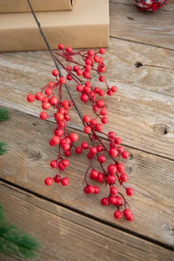 Decorator's Warehouse 26” Red Mixed Berry & Crabapple Spray > Cardinal|Christmas Sprays