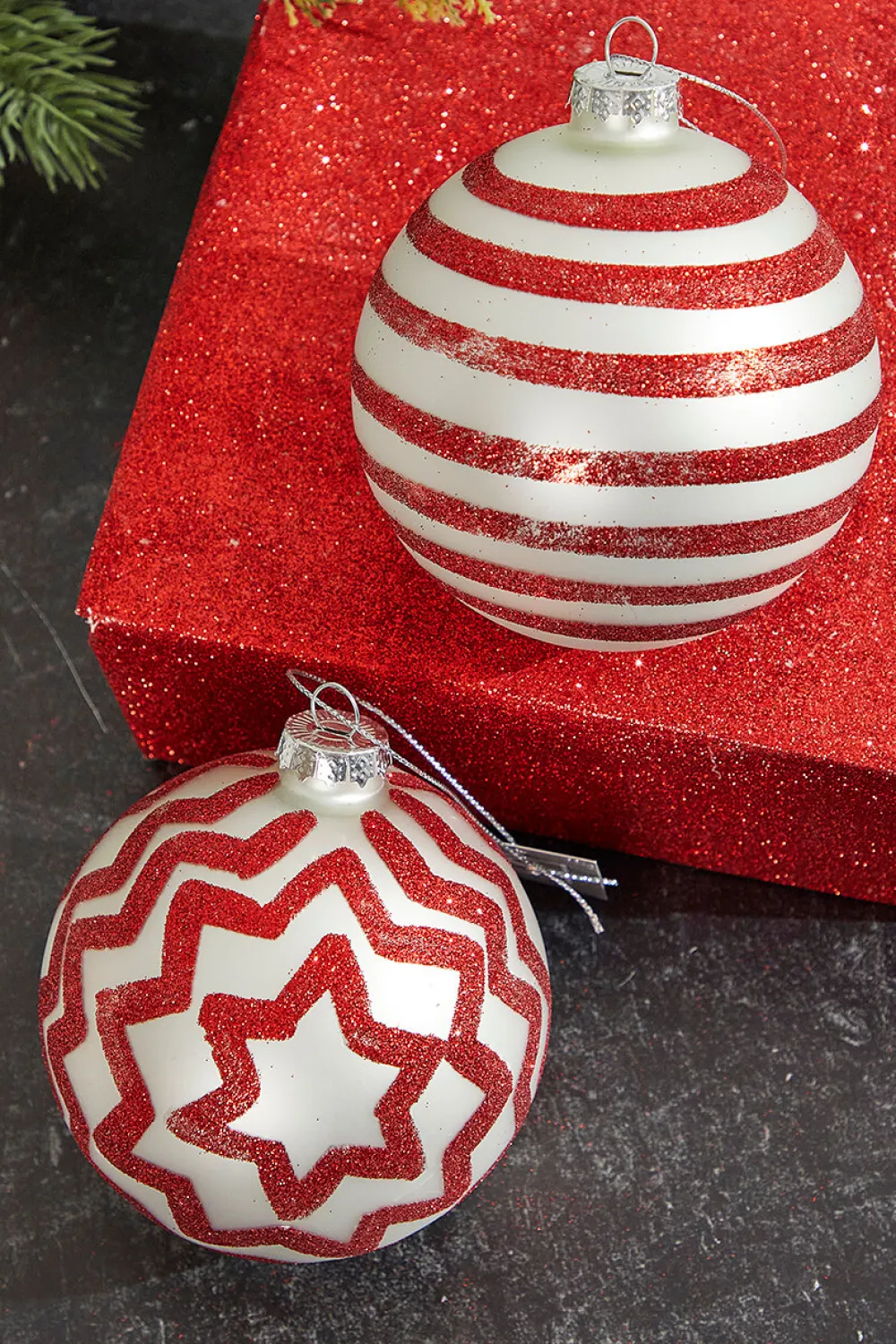 Decorator's Warehouse 4" Red with Stripes/Zig Zag Glass Ball Ornament > Christmas Decor|Valentine'S Decor