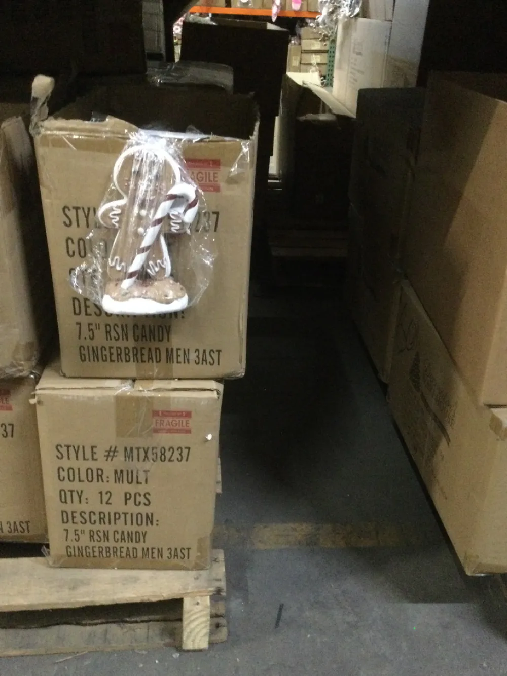 Decorator's Warehouse 7.5" Resin Candy Gingerbread Men > Christmas Decor|Christmas Accents