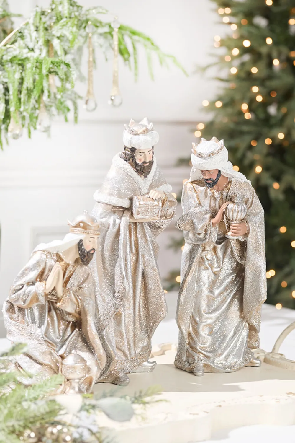 Decorator's Warehouse 11-16" Resin Renaissance Three Kings > Christmas Decor|Natural Elegance