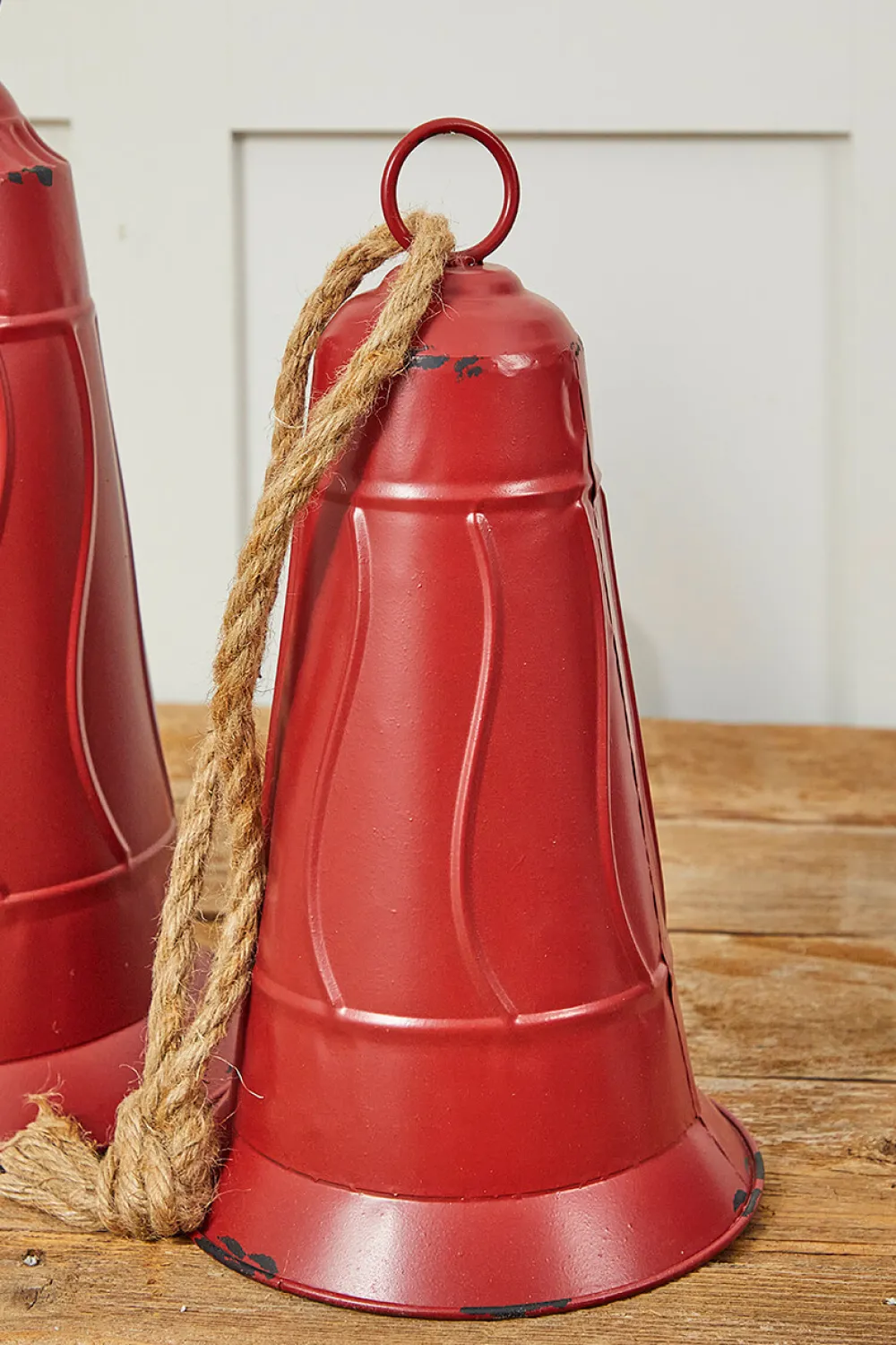 Decorator's Warehouse Rustic Red Metal Bell Ornament > Christmas Decor|Farmhouse
