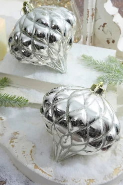 Decorator's Warehouse 6” Shiny Diamond, Champagne Onion Finial Ornament - Box of 2 > White Christmas|Red & Silver