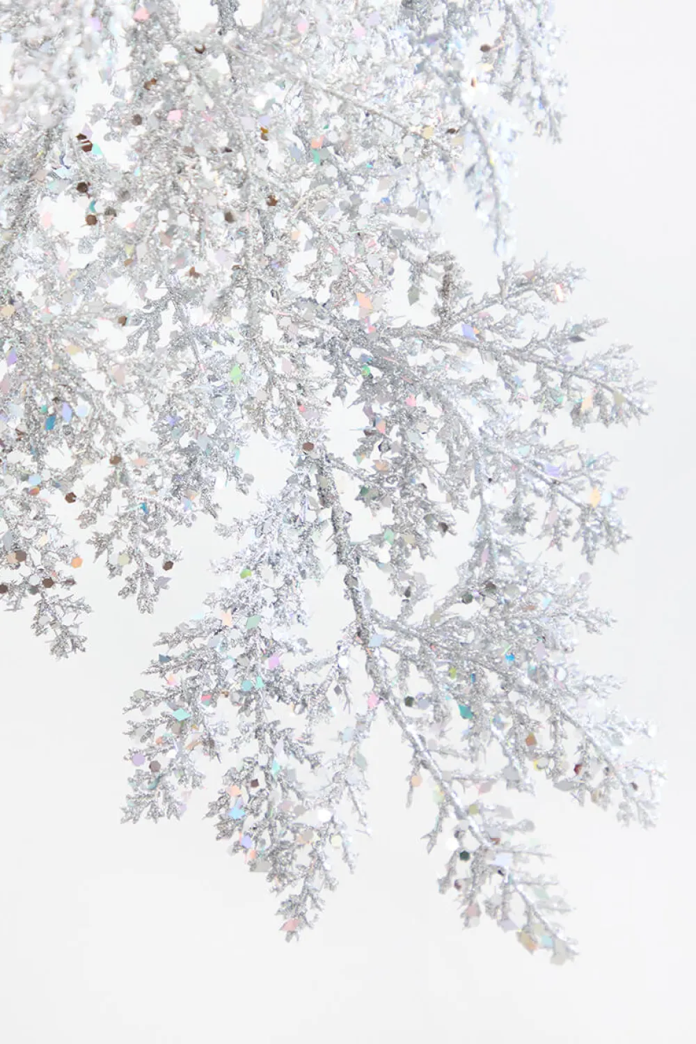 Decorator's Warehouse 6' Silver Bling Bling Cedar Garland > White Christmas|Christmas Sale