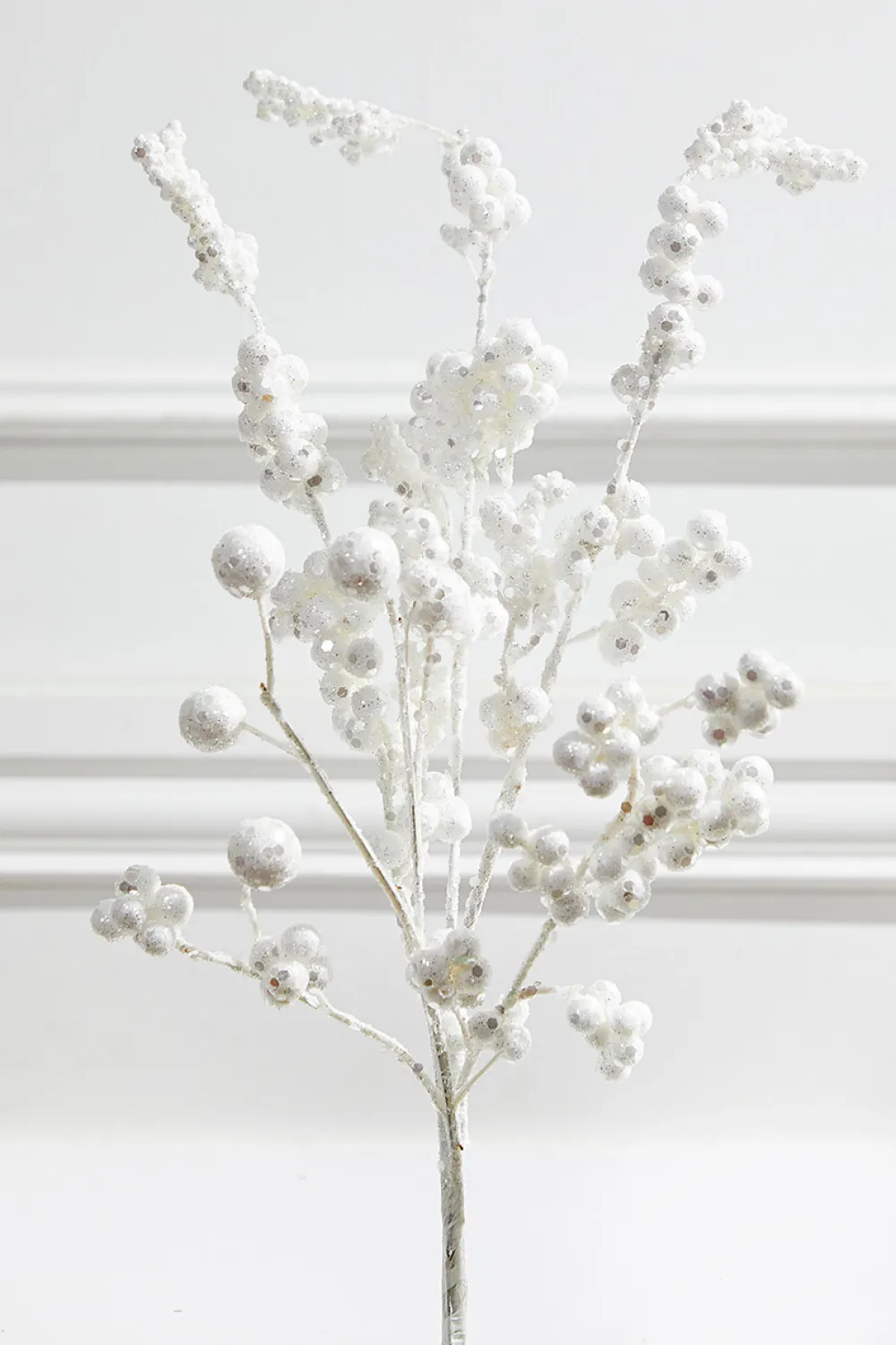 Decorator's Warehouse 18” Snowy White Glitter Dew Berry Christmas Spray > White Christmas|Christmas Sprays