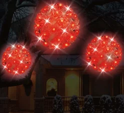Decorator's Warehouse 5.5" Twinkling Red Crystal Sphere > Christmas Tree Lights